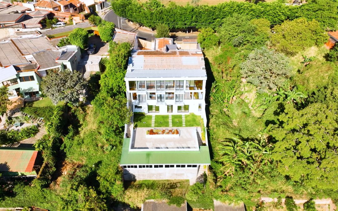 Edificio en venta 12 apartamentos listos para operar Colonia Escalón