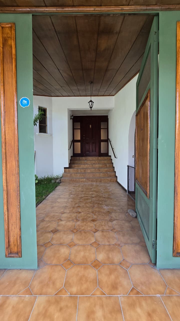 Alquiler de Casa en Residencial Loma de San Francisco