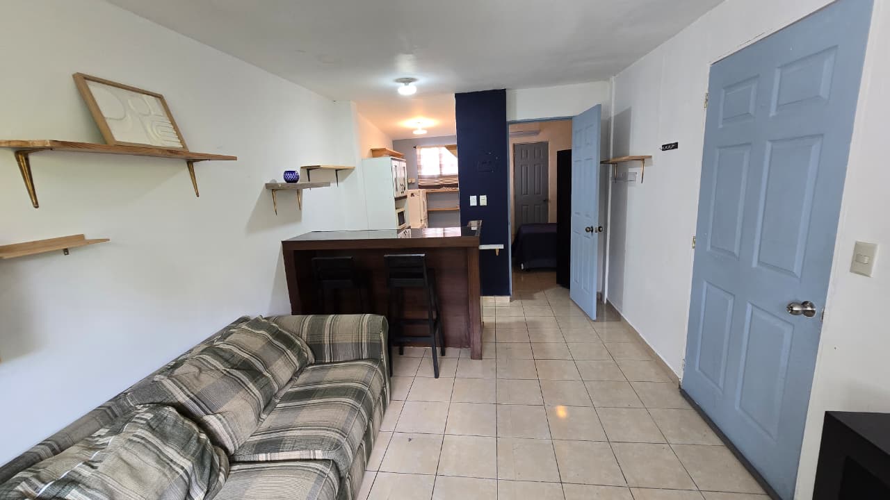 Alquiler de Aparta-estudio amueblado en Residencial Capistrano