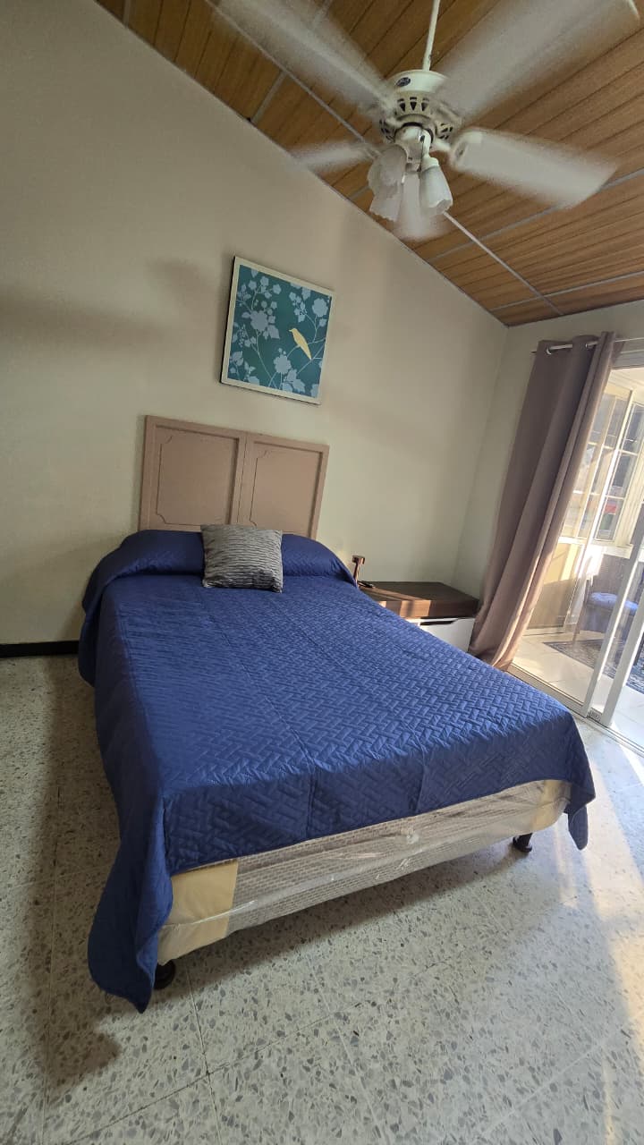 Alquiler de Aparta-estudio amueblado en Cumbres de la Escalón