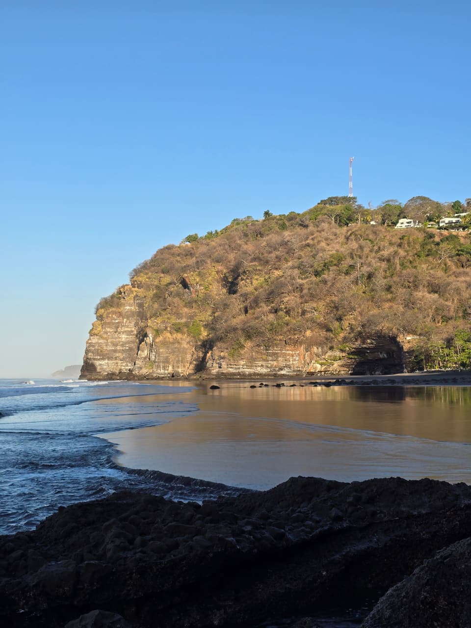 Venta de Terreno #1 en Residencial Bahía Dorada, Carretera del Litoral, Zona de los Túneles