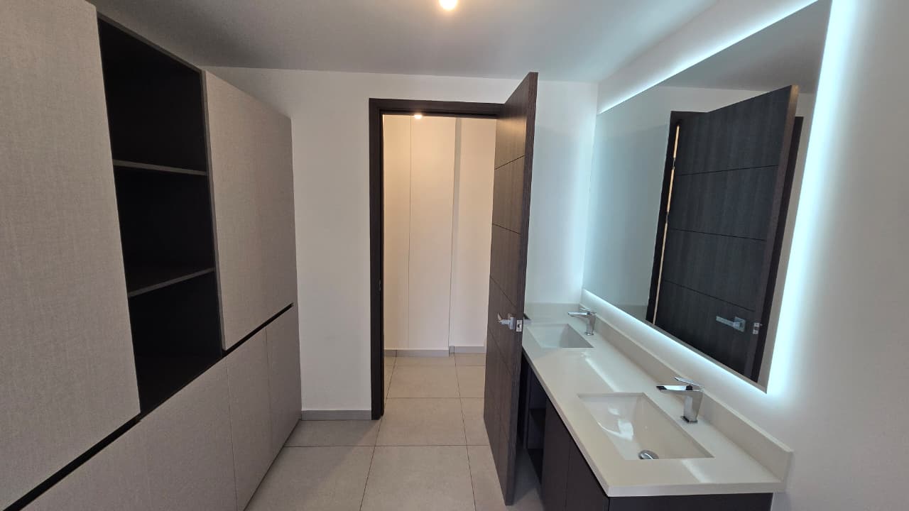 Alquiler de apartamento en Alturas del Bosque, Nuevo Cuscatlán