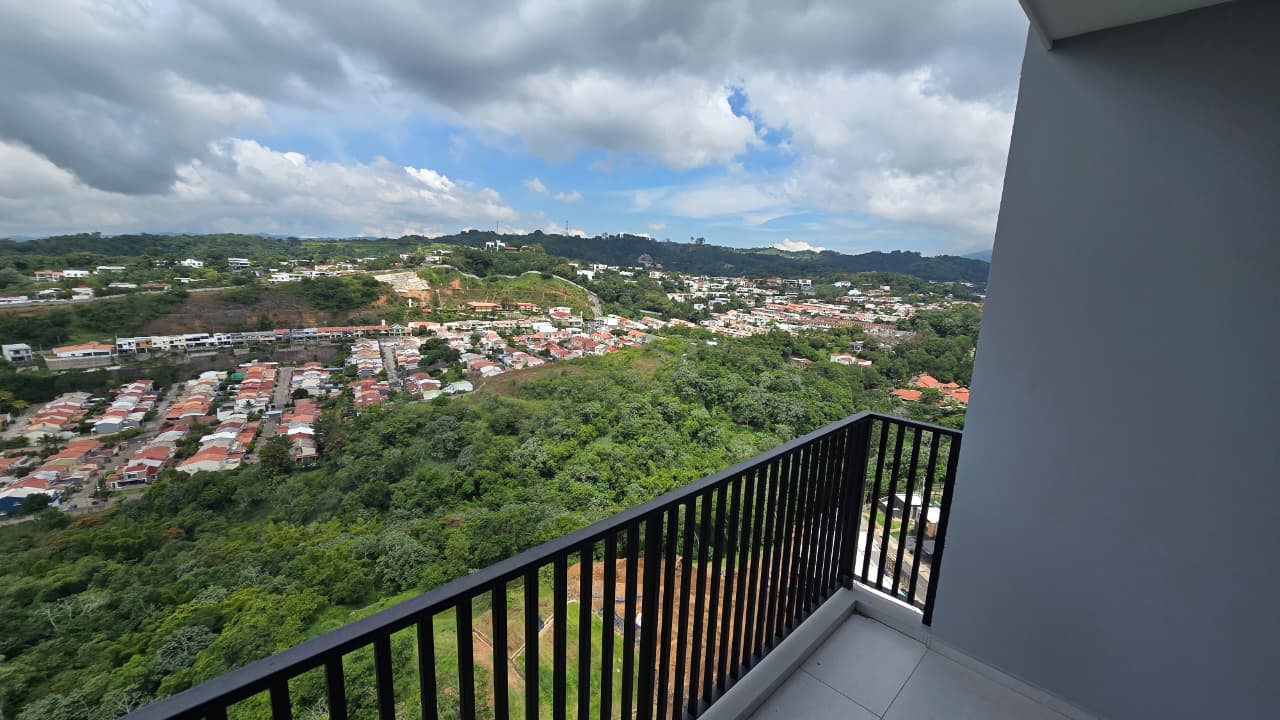 Alquiler de apartamento en Alturas del Bosque, Nuevo Cuscatlán
