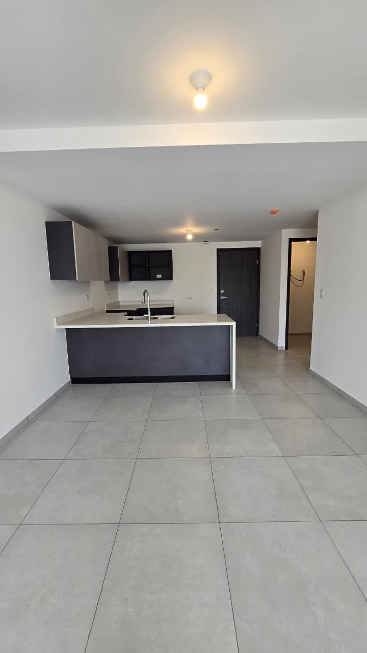 Alquiler de apartamento en Alturas del Bosque, Nuevo Cuscatlán