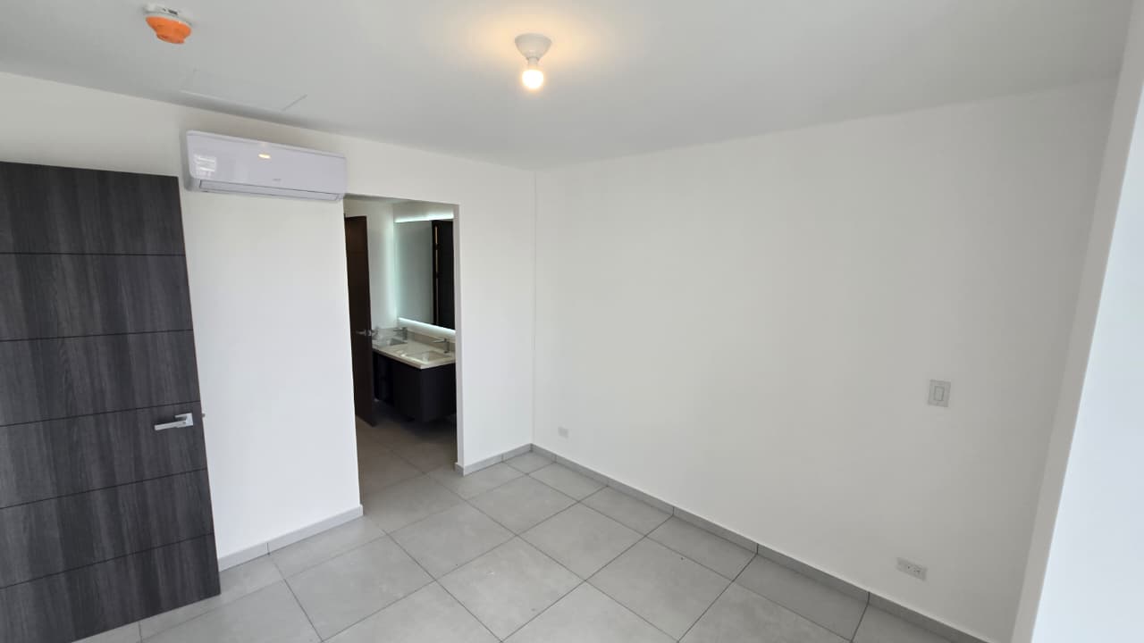 Alquiler de apartamento en Alturas del Bosque, Nuevo Cuscatlán