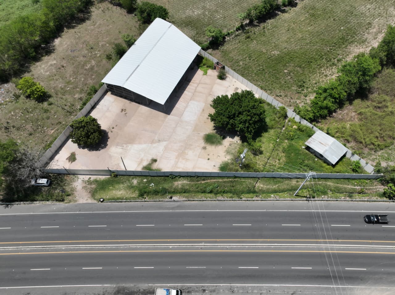 Venta de Bodega sobre Carretera Litoral, Jalponga, Zacatecoluca