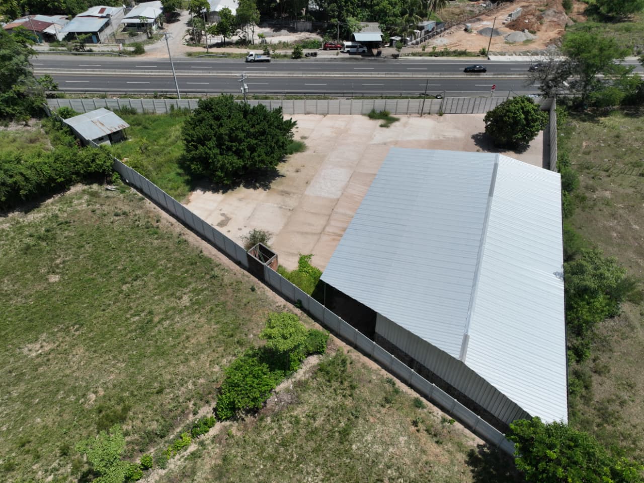 Venta de Bodega sobre Carretera Litoral, Jalponga, Zacatecoluca