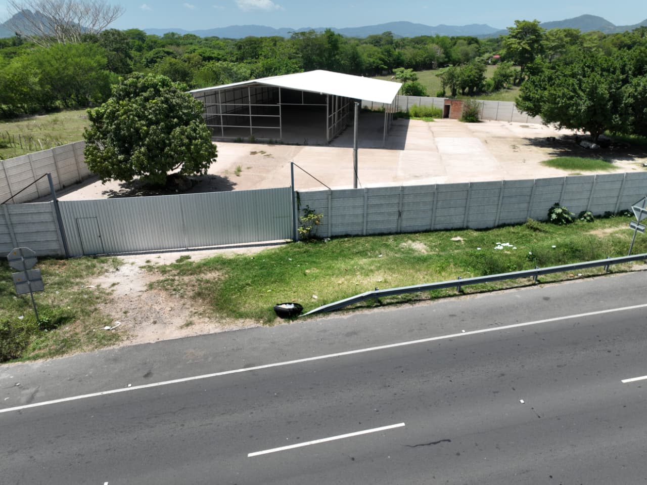 Venta de Bodega sobre Carretera Litoral, Jalponga, Zacatecoluca